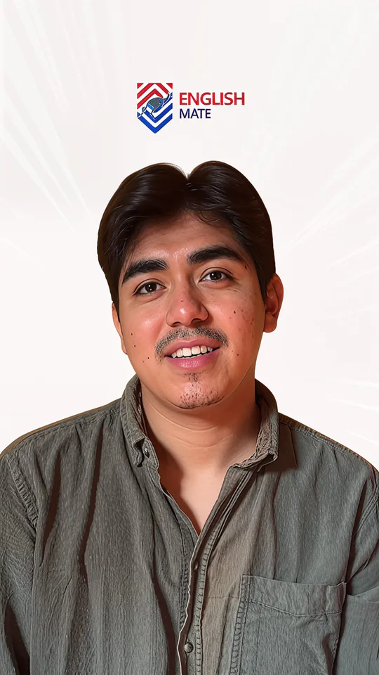 Renato compartiendo su testimonio en video